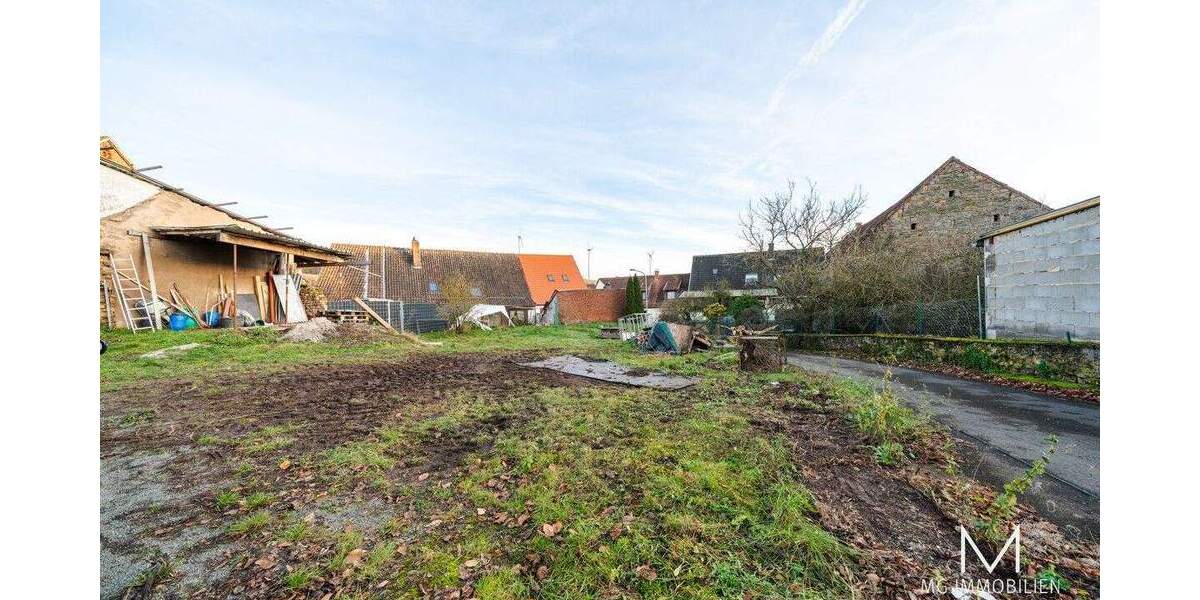 Doppelhaushälfte Rothselberg - 9 Zimmer, 250 m&sup2;, 129.000&euro; | Angebot:25739660
