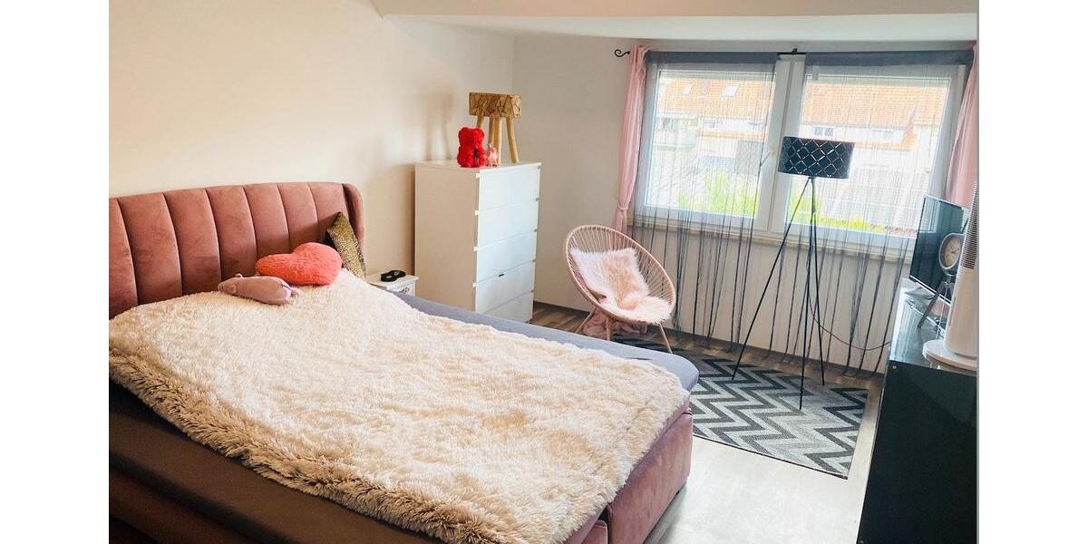 Einfamilienhaus Pirmasens - 4 Zimmer, 140 m&sup2;, 1.160&euro; | Angebot:26639487