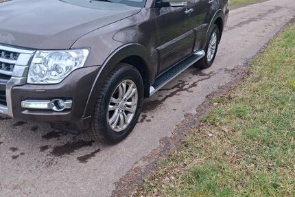 Mitsubishi Pajero 71.500 km 33.500 &euro; Ruppertsecken 67808