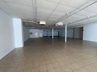 Einzelhandel in Hochspeyer 1.600 € 460 m² zimmer