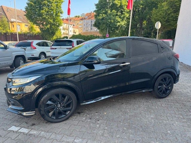HR-V