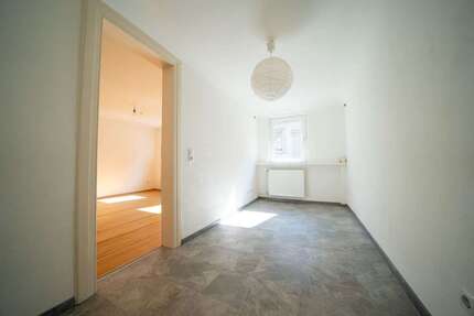 Wohnung Neustadt an der Weinstraße - 4 Zimmer, 110 m&sup2;, 1.245&euro; | Angebot:26885141