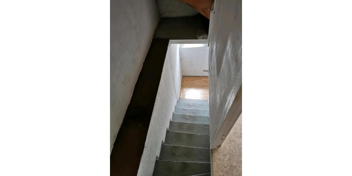 Doppelhaushälfte Wolfstein - 5 Zimmer, 130 m&sup2;, 122.000&euro; | Angebot:23130635