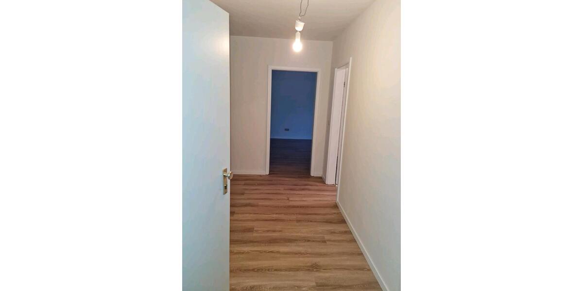 Etagenwohnung Thaleischweiler-Fröschen Fröschen - 2 Zimmer, 87 m&sup2;, 1.200&euro; | Angebot:26676859
