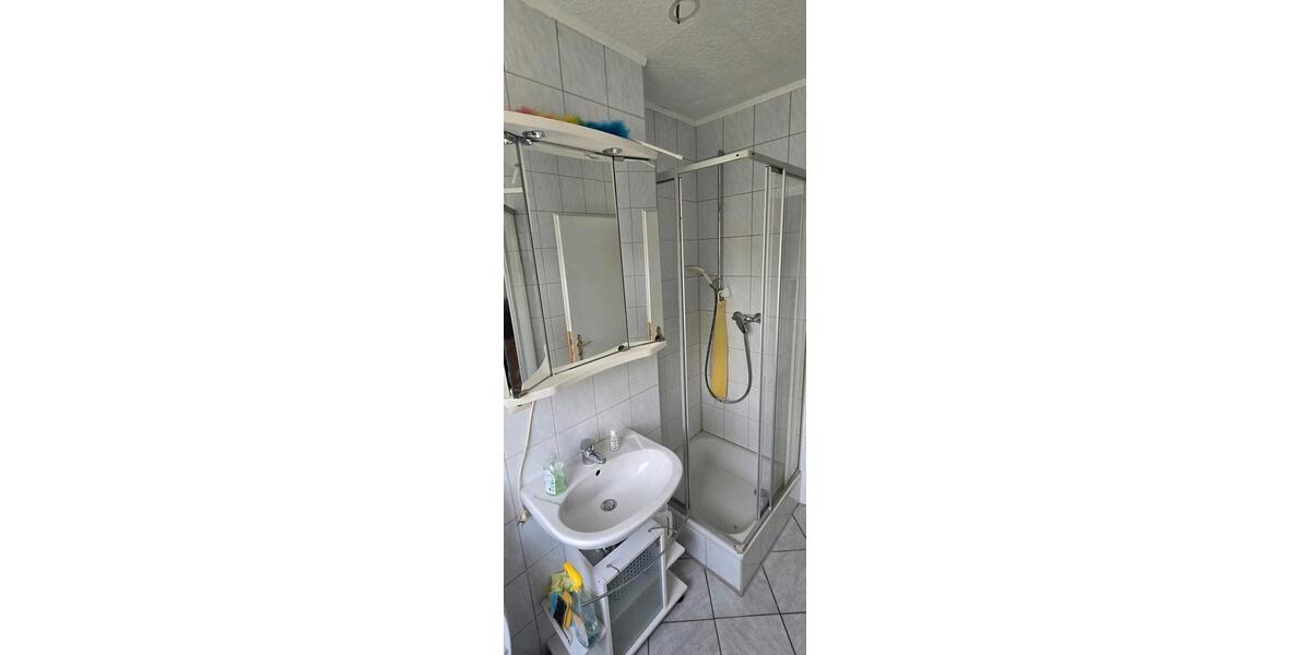 Etagenwohnung Landstuhl - 3 Zimmer, 107 m&sup2;, 142.000&euro; | Angebot:27506853