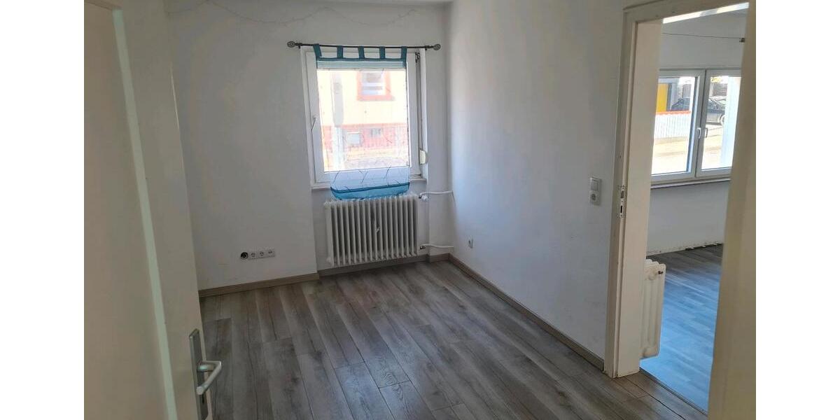 Erdgeschoßwohnung Kaiserslautern Engelshof - 3 Zimmer, 70 m&sup2;, 800&euro; | Angebot:25255649