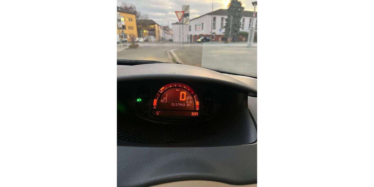 Renault Modus 136.000 km 3.200 &euro; Kaiserslautern 67655