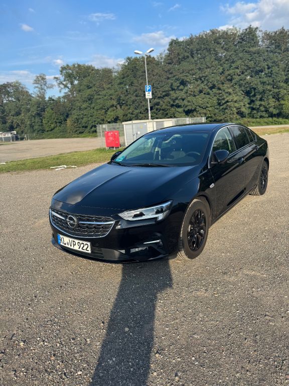 Opel Insignia 111.000 km 18.000 € Kaiserslautern 67655