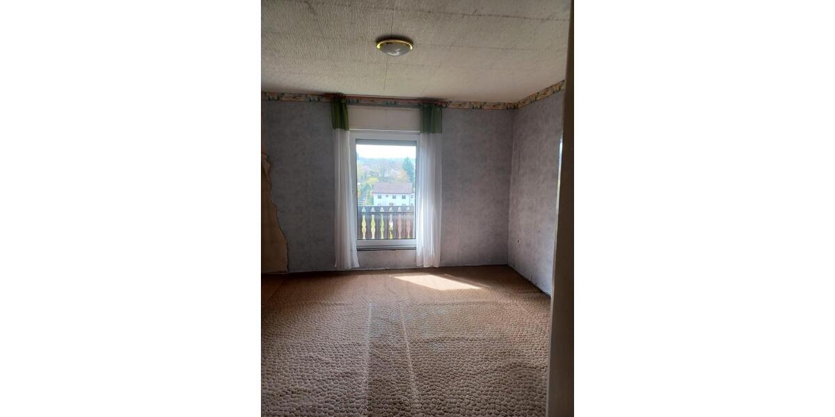 Einfamilienhaus Waldfischbach-Burgalben Burgalben - 5 Zimmer, 140 m&sup2;, 135.000&euro; | Angebot:25986913