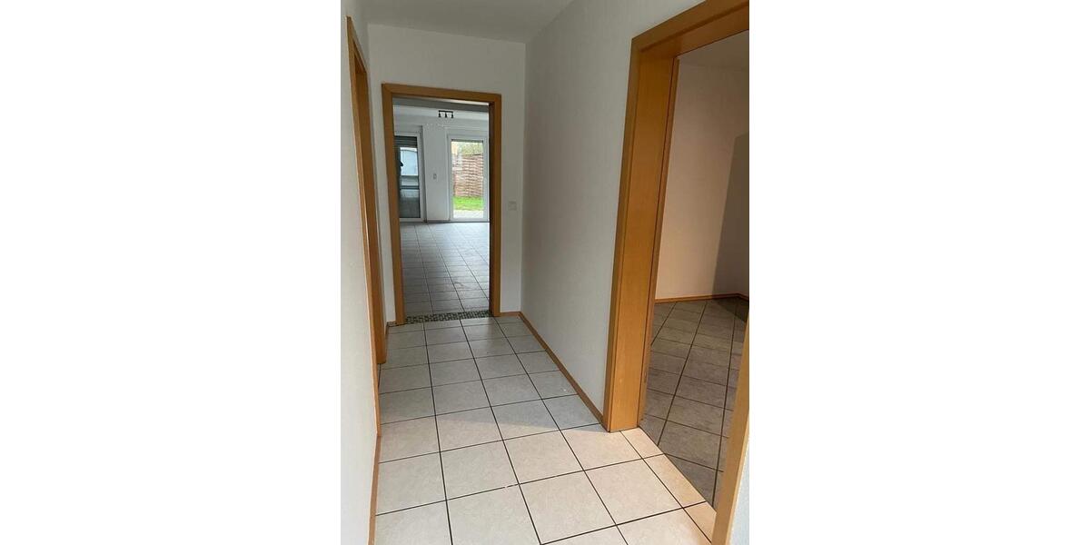 Doppelhaushälfte Ramstein-Miesenbach Miesenbach - 5 Zimmer, 160 m&sup2;, 1.700&euro; | Angebot:24657022
