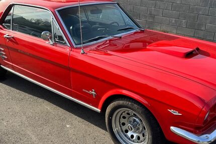 Ford Mustang 89.000 km 27.900 &euro; Schopp 67707