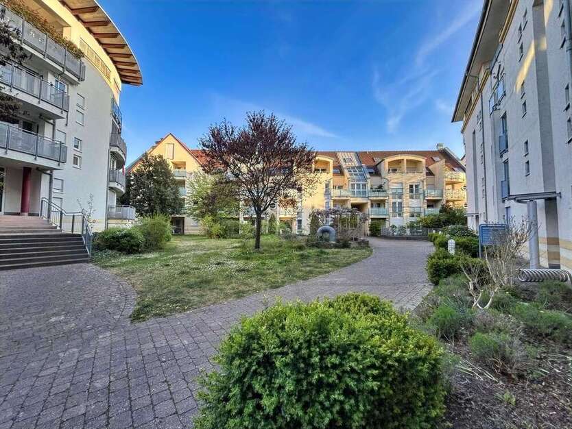 Wohnung zum Kaufen in Neustadt 341.000 € 97.6 m²