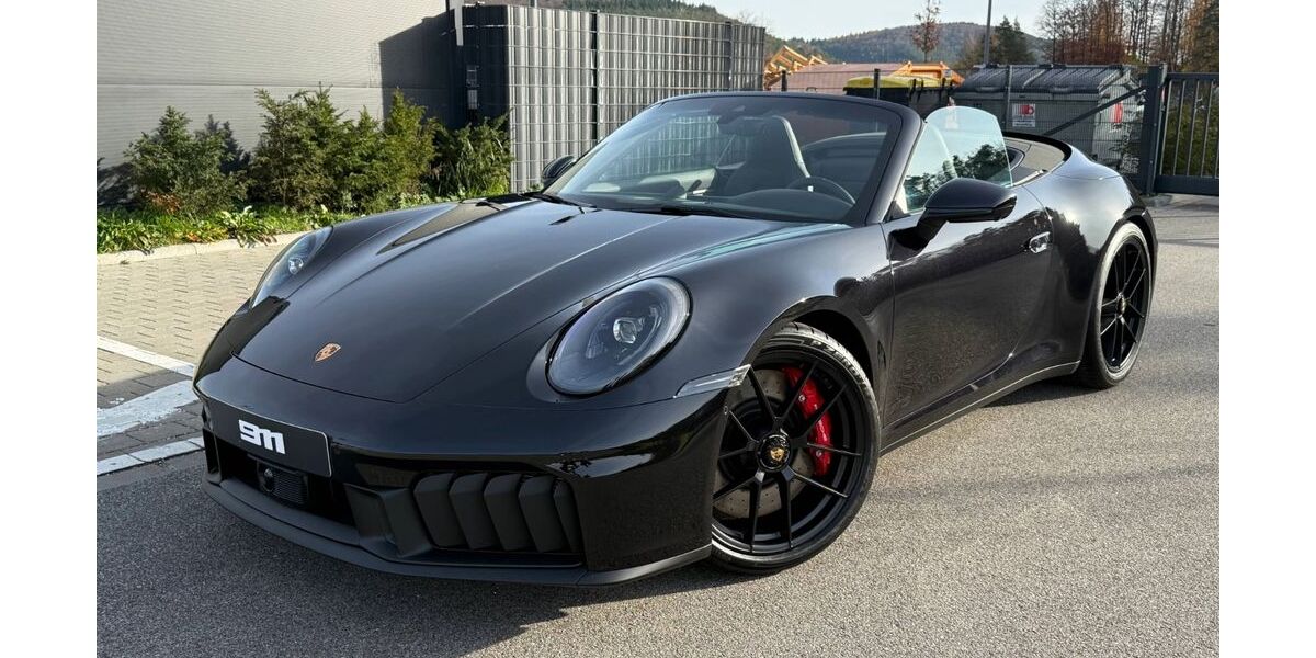 Porsche 992 9.900 km 192.690 &euro; Kaiserslautern 67657