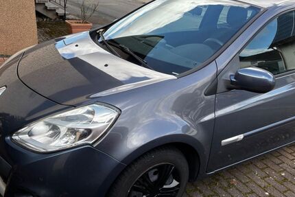 Renault Clio 223.000 km 2.000 &euro; Bruchmühlbach-Miesau 66892
