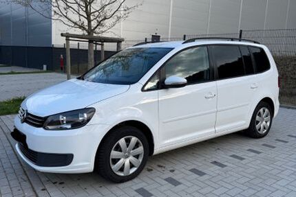 VW Touran 259.000 km 6.000 &euro; Pirmasens 66955