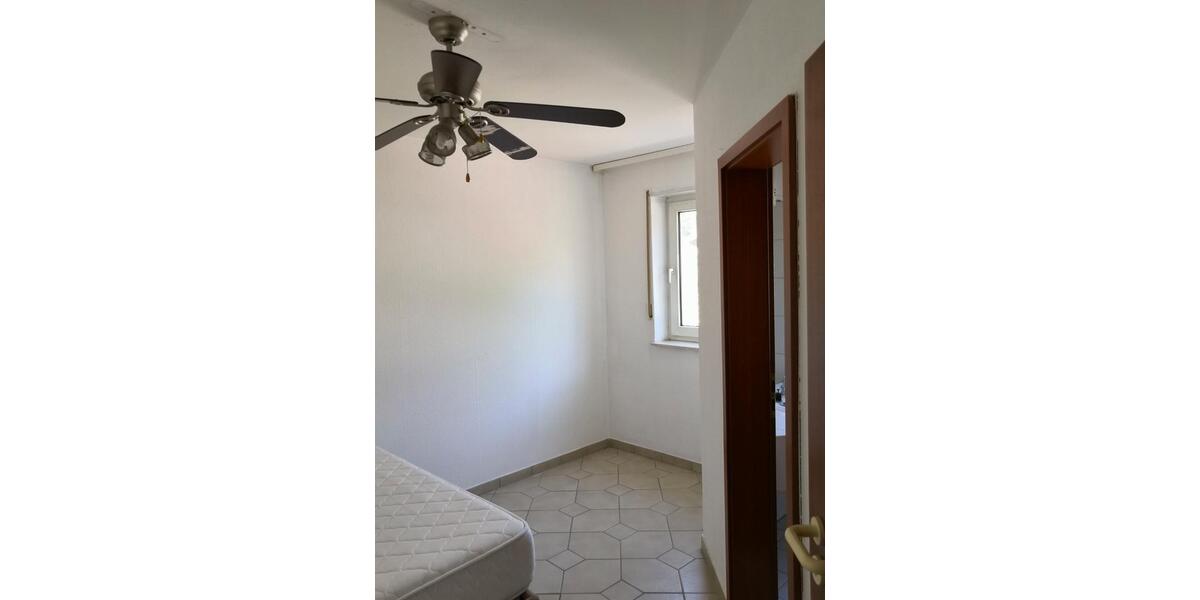 Etagenwohnung Kaiserslautern Einsiedlerhof - 2.5 Zimmer, 40 m&sup2;, 450&euro; | Angebot:26647772