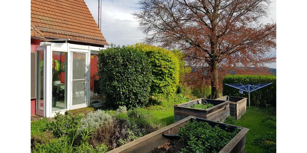 Helles, Einfamilienhaus mit großem Garten zu vermieten! Bestlage! 5 zimmer