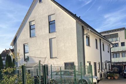 Moderne DHH (BJ 2013, A+) in Uni-Nähe - energieeffizient 5 zimmer