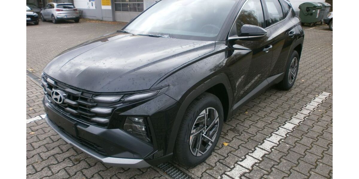 Hyundai TUCSON 3.841 km 27.220 &euro; Landstuhl 66849