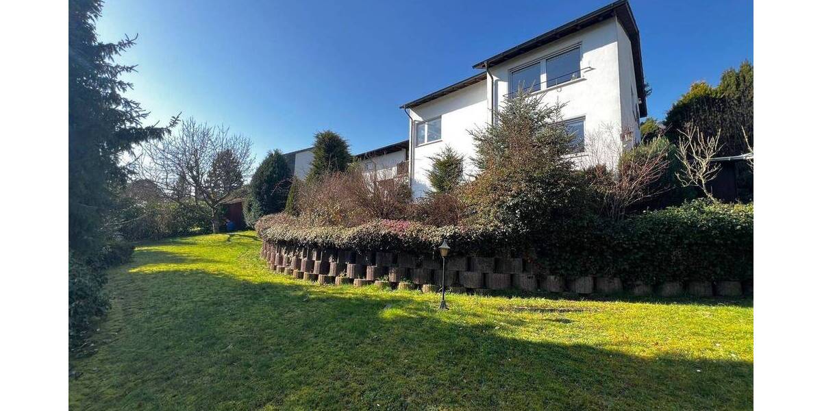 Einfamilienhaus Kaiserslautern Innenstadt - 5 Zimmer, 137 m&sup2;, 198.000&euro; | Angebot:26308490