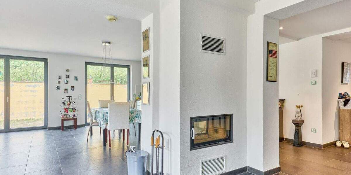 Bungalow Hinzweiler - 5 Zimmer, 222 m&sup2;, 595.000&euro; | Angebot:25691431