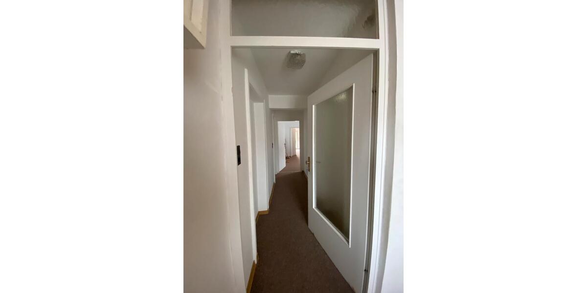 Einfamilienhaus Eisenberg (Pfalz) - 8 Zimmer, 167 m&sup2;, 2.000&euro; | Angebot:24673530