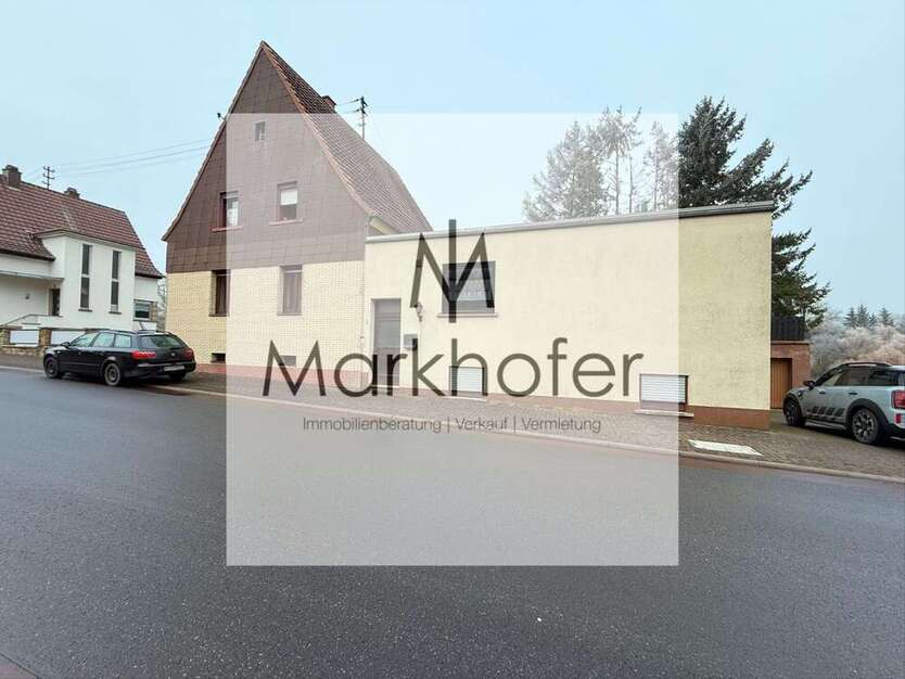 Haus zum Kaufen in Steinbach am Glan 139.000 € 200 m²