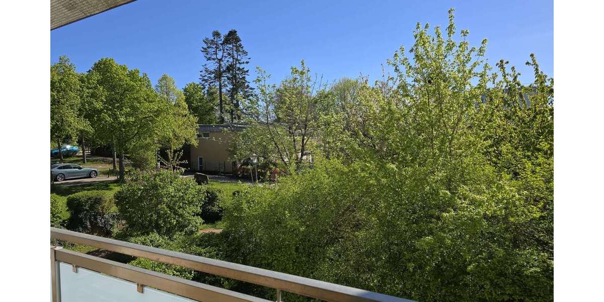 Etagenwohnung Kaiserslautern Einsiedlerhof - 4 Zimmer, 121 m&sup2;, 1.330&euro; | Angebot:26326430