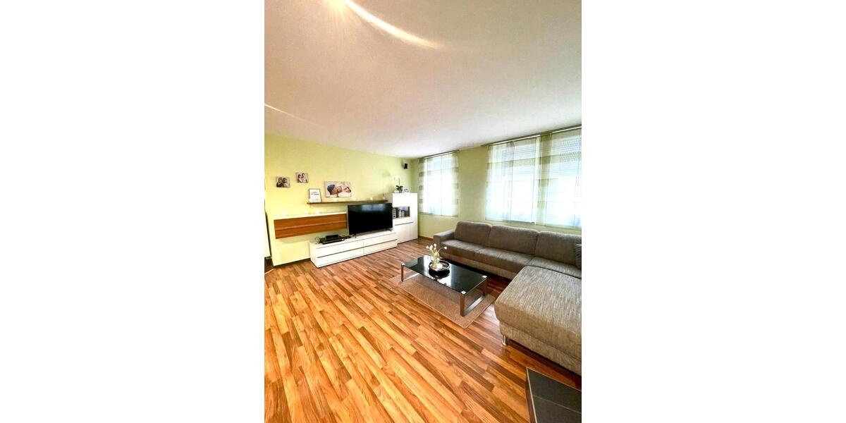 Etagenwohnung Battweiler - 4 Zimmer, 135 m&sup2;, 980&euro; | Angebot:26491055