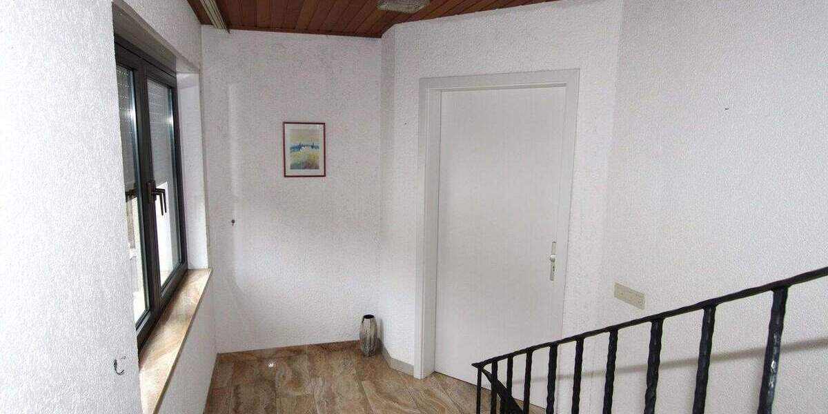 Mehrfamilienhaus, Wohnhaus Rodalben - 7 Zimmer, 240 m&sup2;, 420.000&euro; | Angebot:25707696