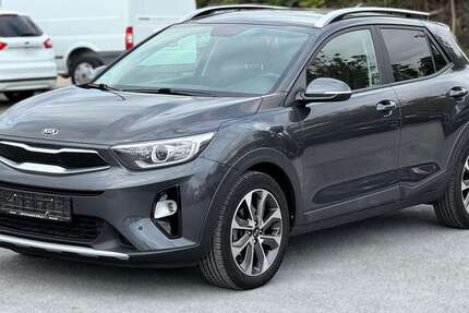 Kia Stonic 42.500 km 15.850 € Neustadt an der Weinstrasse 67433