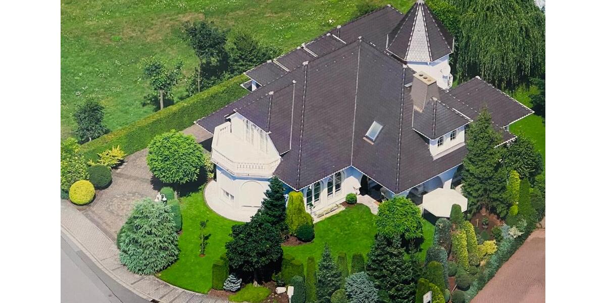 Villa Queidersbach - 12 Zimmer, 350 m&sup2;, 869.000&euro; | Angebot:26838502