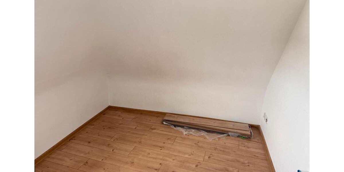 Einfamilienhaus Meisenheim - 4 Zimmer, 100 m&sup2;, 800&euro; | Angebot:26701832