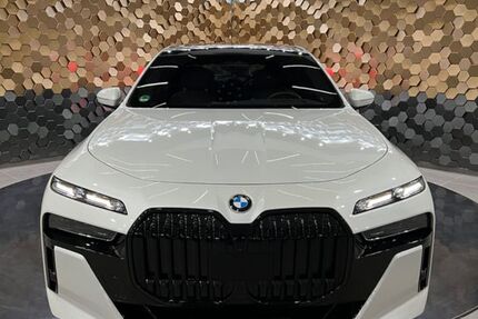 BMW 740