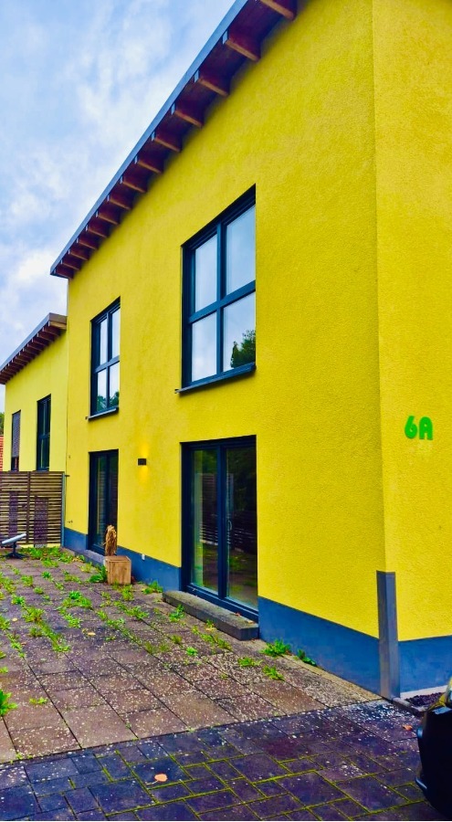 Zeitgemäße DHH mit Pultdach, Wärmepumpe & Terrasse – Attraktive Anlagechance in Wartenberg-Rohrbach 4 zimmer