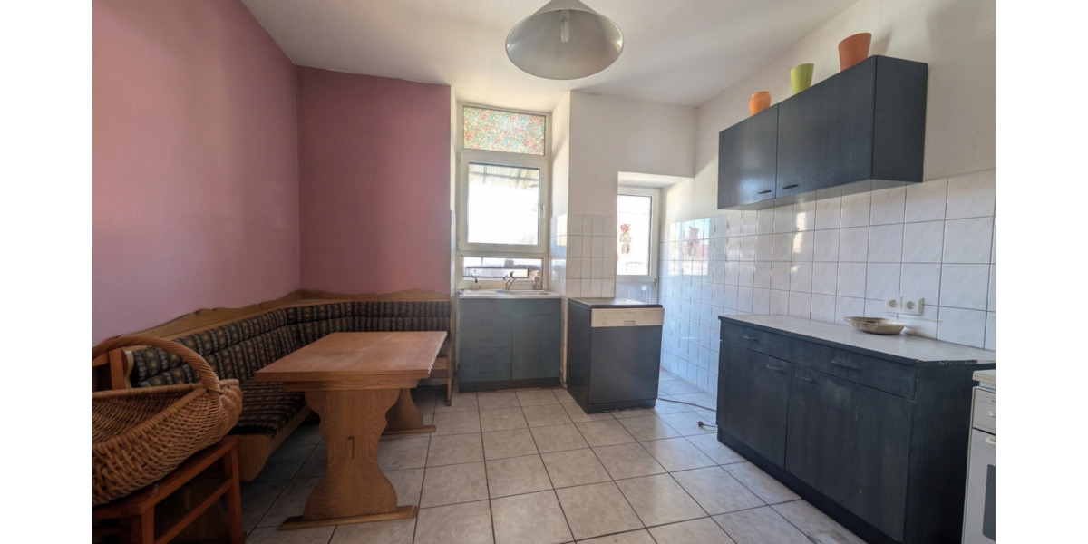 Mehrfamilienhaus, Wohnhaus Kaiserslautern Innenstadt - 9 Zimmer, 202 m&sup2;, 285.000&euro; | Angebot:26309369