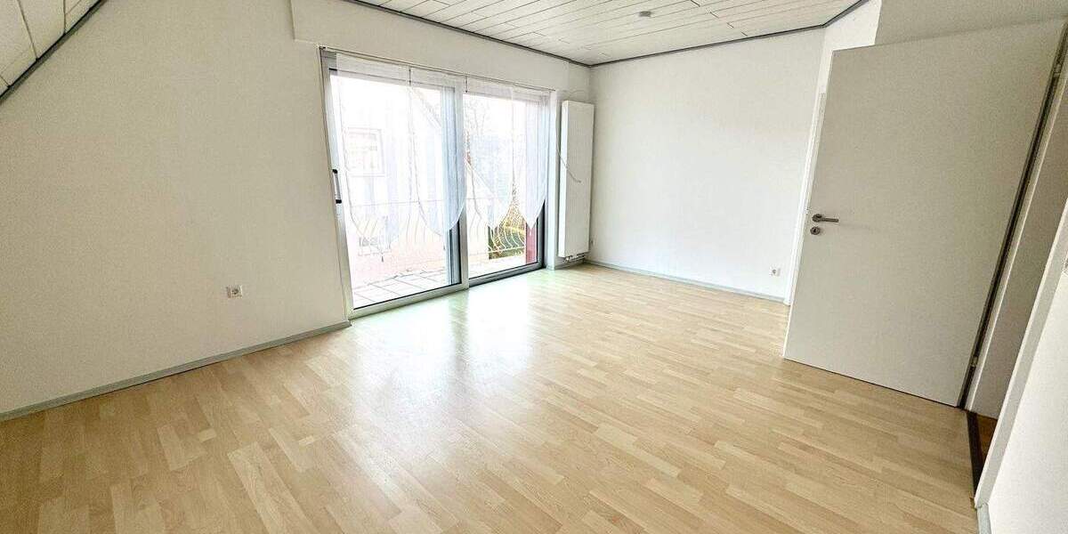Etagenwohnung Weilerbach - 4 Zimmer, 104 m&sup2;, 850&euro; | Angebot:23865910