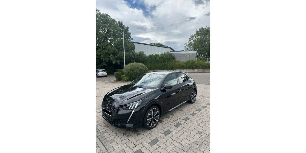 Peugeot 208 45.100 km 15.800 &euro; Pirmasens 66953