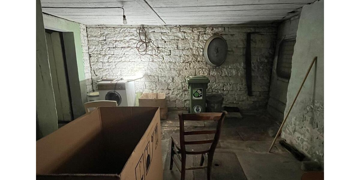 Reihenhaus Lambrecht (Pfalz) - 4.5 Zimmer, 100 m&sup2;, 80.000&euro; | Angebot:26193936