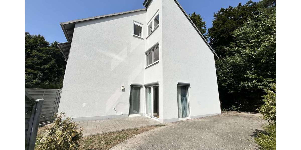 Haus zum Kaufen in Kaiserslautern 429.000 € 207 m² 6 zimmer