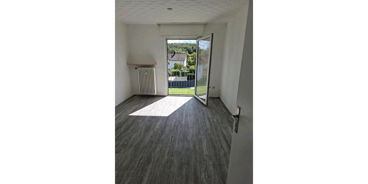 Einfamilienhaus Kaiserslautern Bahnheim - 5 Zimmer, 120 m&sup2;, 1.800&euro; | Angebot:27717985
