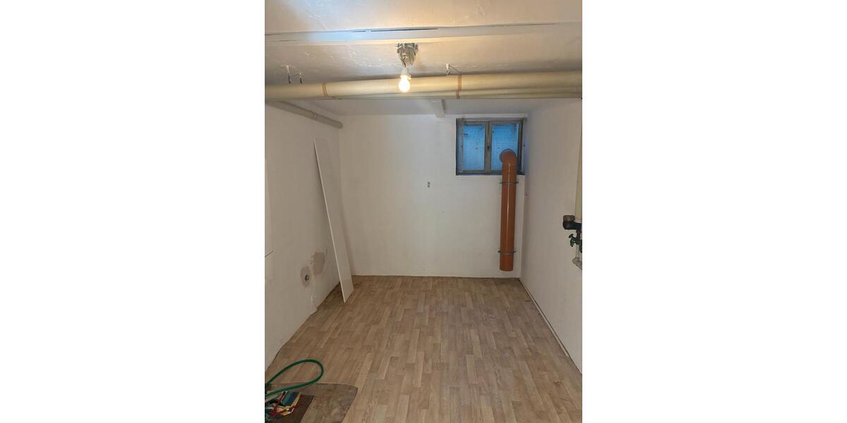 Erdgeschoßwohnung Kaiserslautern Engelshof - 3 Zimmer, 92 m&sup2;, 1.050&euro; | Angebot:26705194
