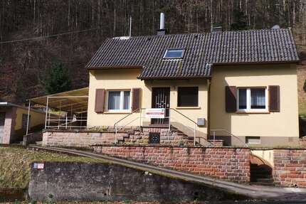 Haus Trippstadt - 5 Zimmer, 125 m&sup2;, 249.000&euro; | Angebot:25571762