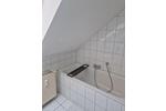 Dachgeschoßwohnung Kaiserslautern Betzenberg - 4 Zimmer, 16 m&sup2;, 365&euro; | Angebot:26448933
