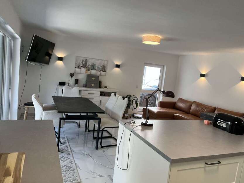 Wohnung zum Kaufen in Eisenberg 285.000 € 87 m²