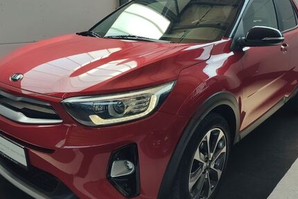 Kia Stonic 81.950 km 11.690 &euro; Neustadt a. d. Weinstr. 67435