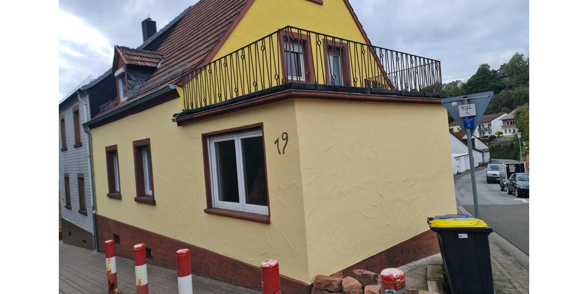 Kosmetikstudio in KL zu vermieten, ausgestattet zimmer