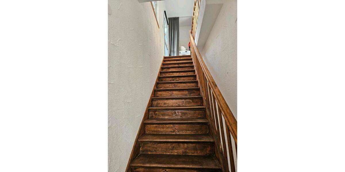 Etagenwohnung Kusel - 5 Zimmer, 120 m&sup2;, 1.050&euro; | Angebot:26300104