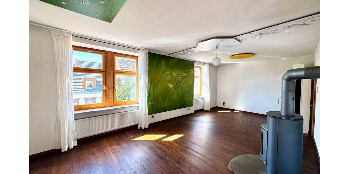 Mehrfamilienhaus, Wohnhaus Kaiserslautern Innenstadt - 7 Zimmer, 182 m&sup2;, 375.000&euro; | Angebot:26786844