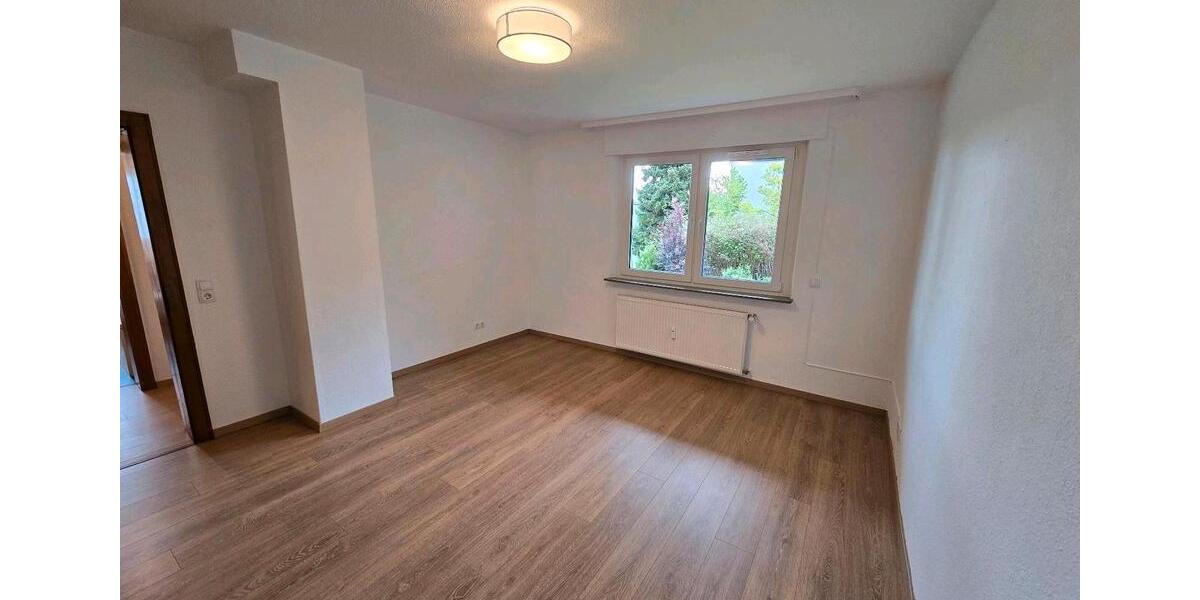 Etagenwohnung Landstuhl - 4 Zimmer, 84 m&sup2;, 800&euro; | Angebot:26669828
